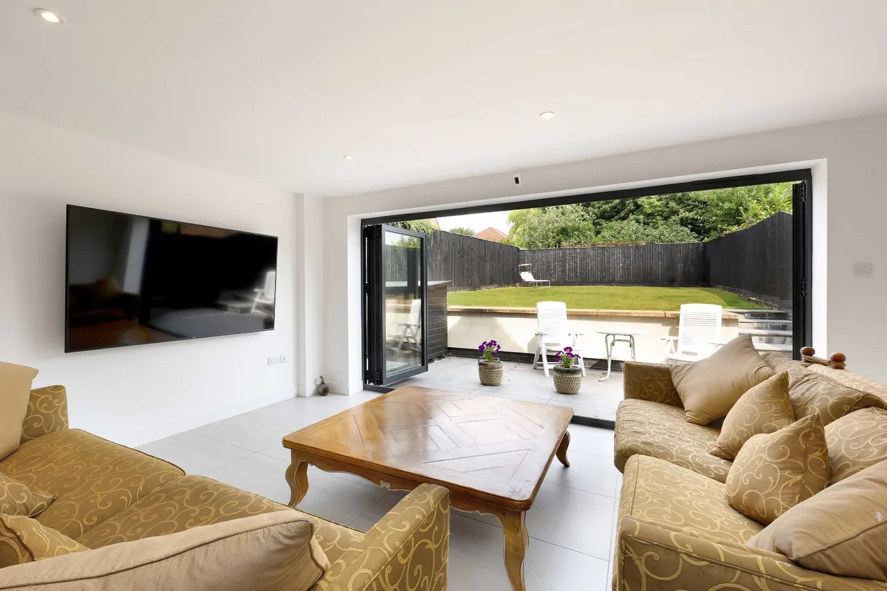 Inkerman Drive, Hazlemere, HP15, photo 3