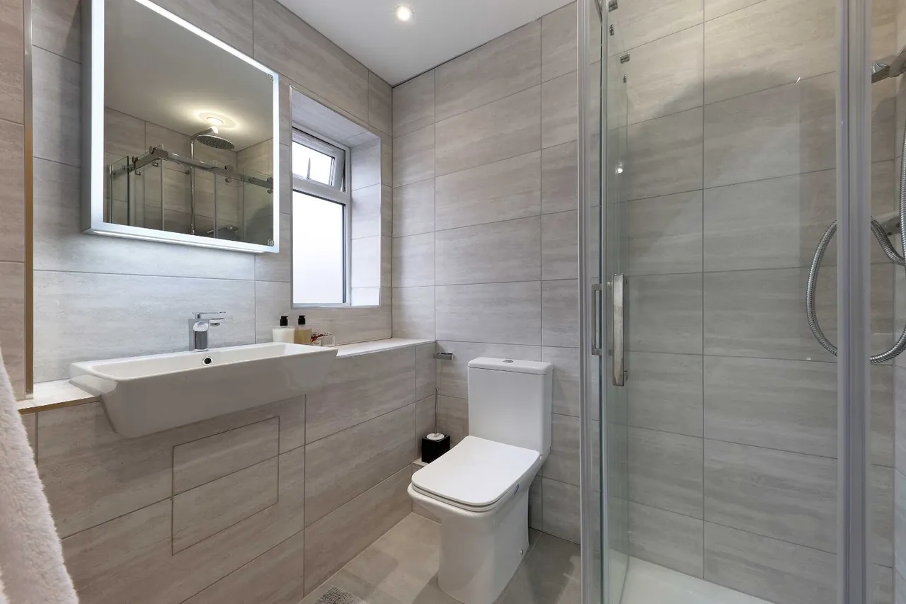 Inkerman Drive, Hazlemere, HP15, photo 13