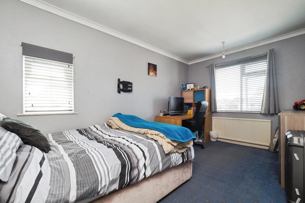 Seven Oaks Crescent, Bramcote Hills, Nottingham, Nottinghamshire, NG9, photo 13