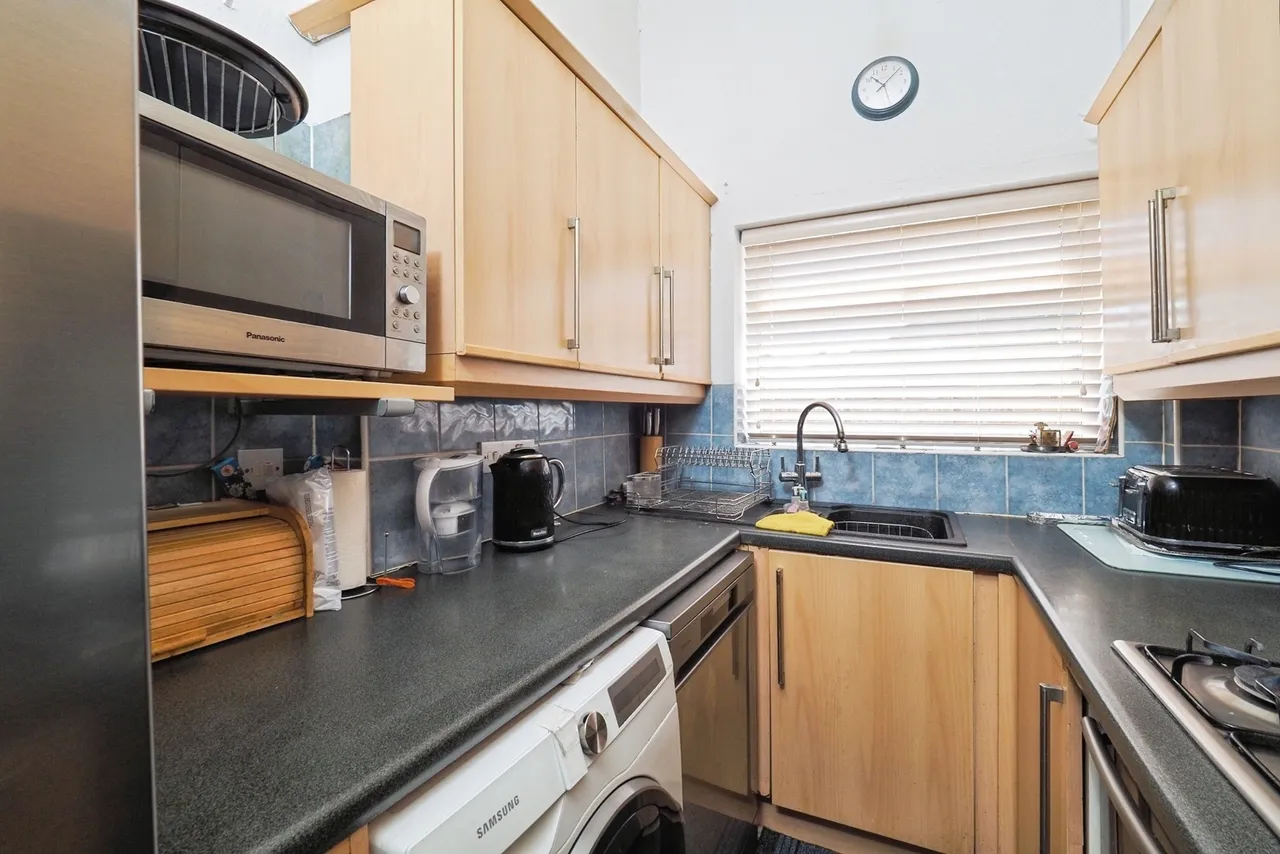 Seven Oaks Crescent, Bramcote Hills, Nottingham, Nottinghamshire, NG9, photo 7
