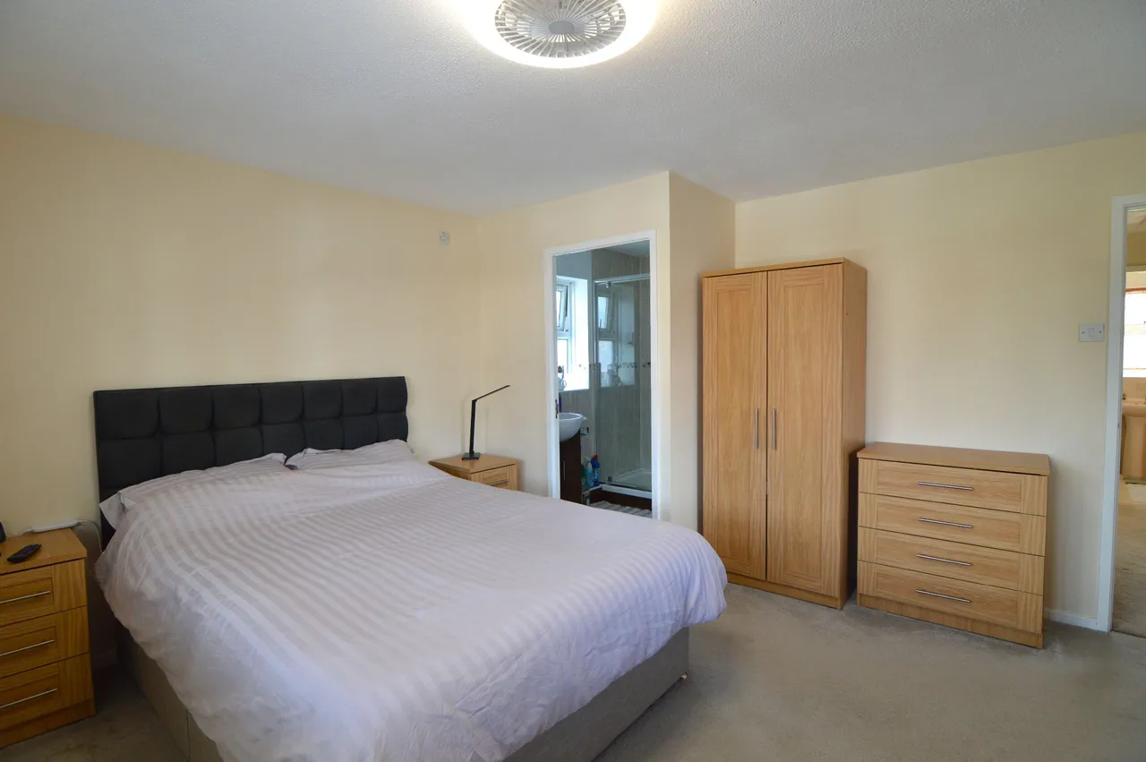 Montana Walk, Nuneaton, Warwickshire, CV10 7RY, photo 12
