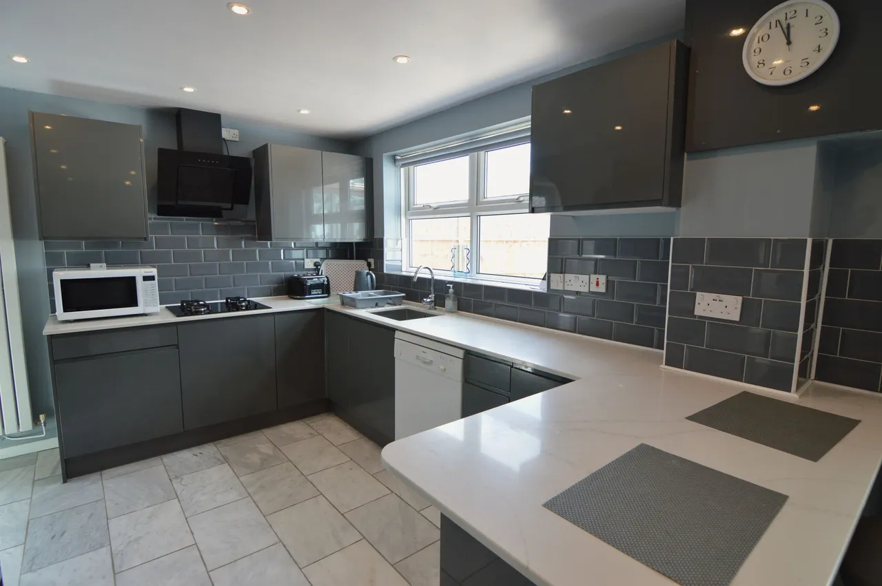 Montana Walk, Nuneaton, Warwickshire, CV10 7RY, photo 3