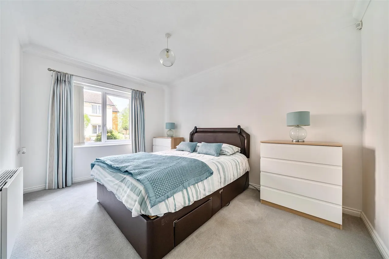 St. Peters Road, Portishead, BS20, photo 6