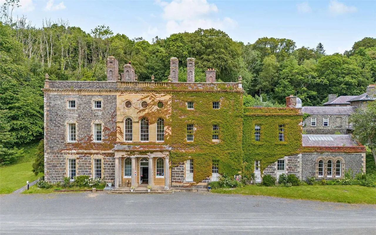 Rhydyfelin, Near Aberystwyth, Ceredigion, SY23 4LU, photo 3