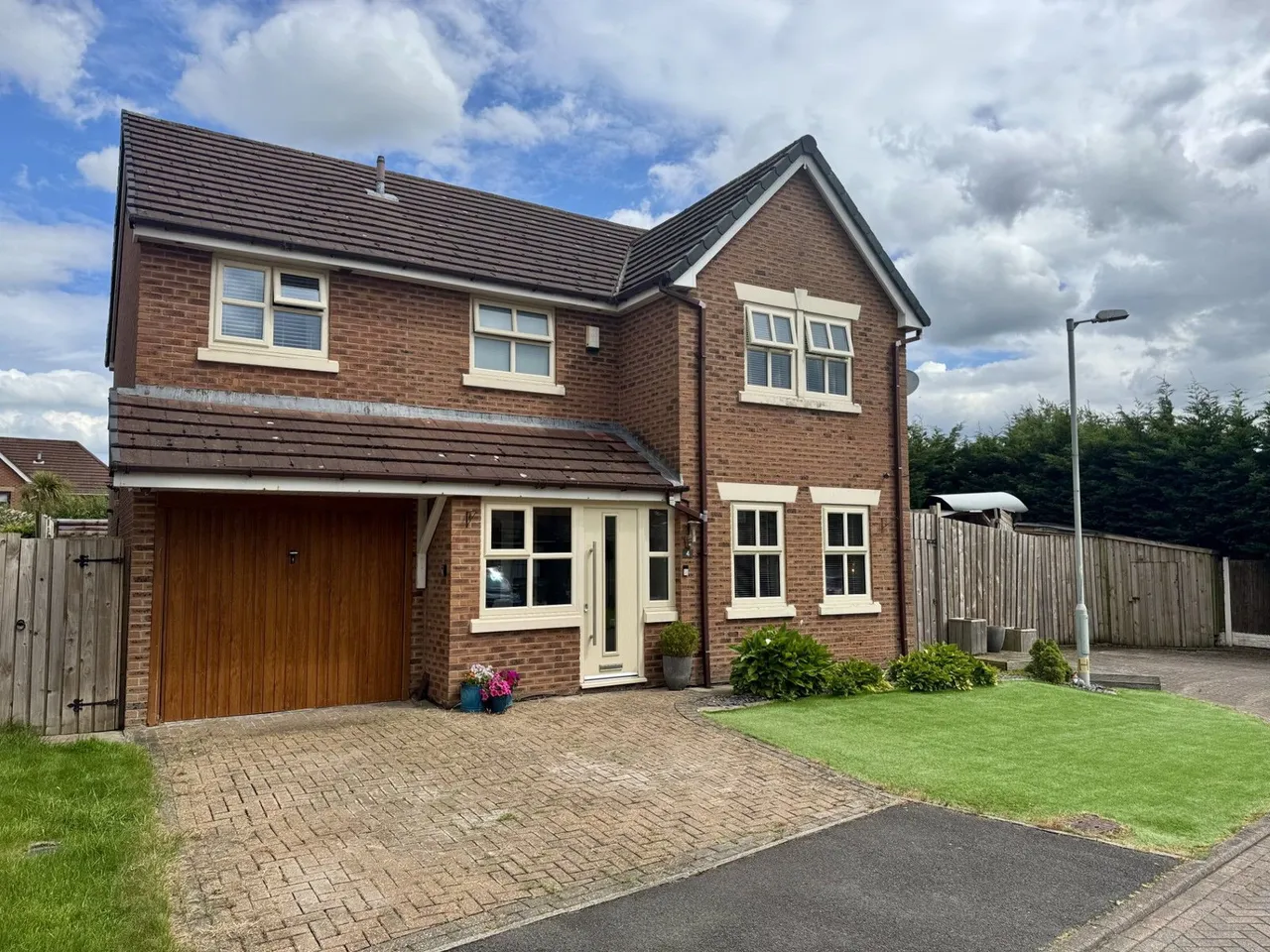 4 bed house for sale, Copper Beech Close, Much Hoole, PR4