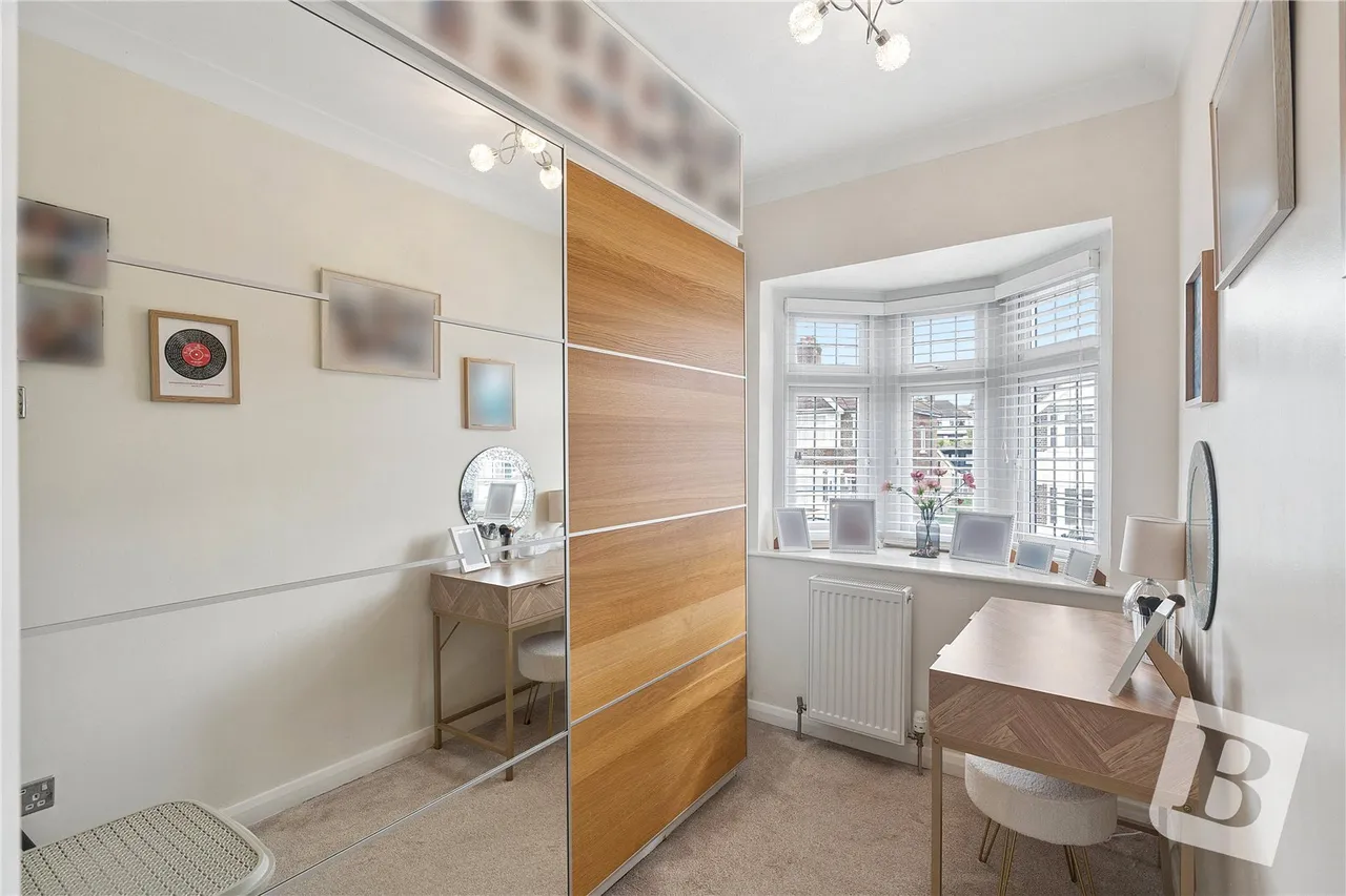 Glenwood Drive, Romford, RM2, photo 9