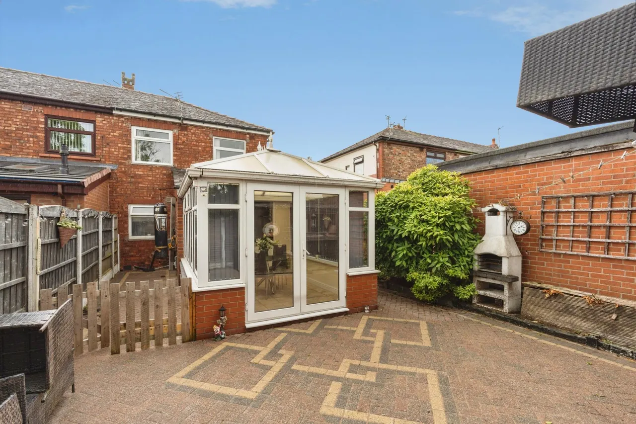 Heath Gardens, Wigan, WN2, photo 18