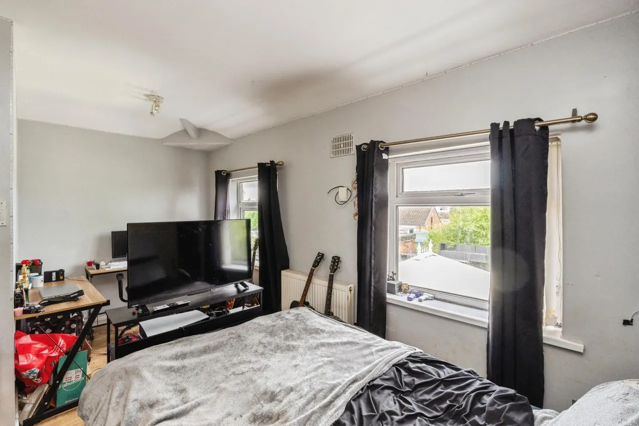 Heath Gardens, Wigan, WN2, photo 12