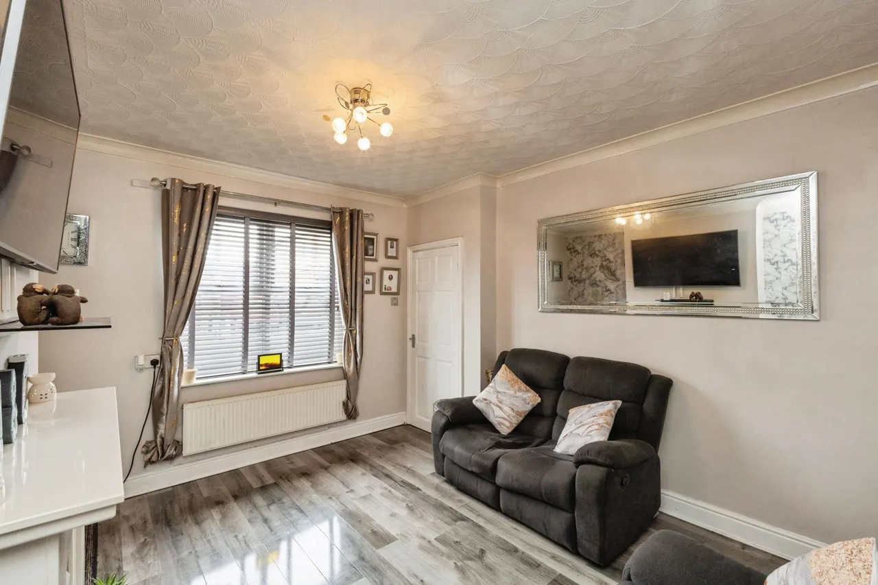 Heath Gardens, Wigan, WN2, photo 4