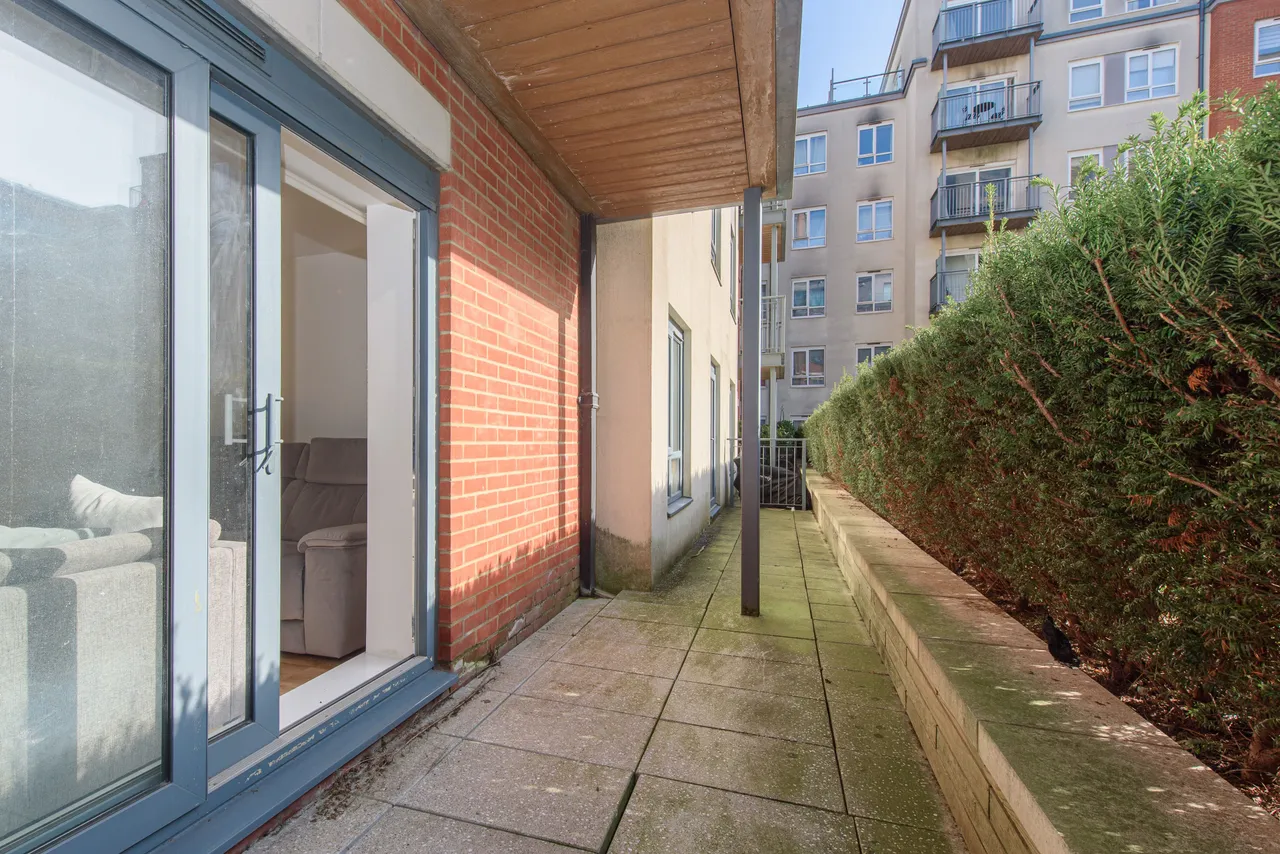 3 Emerald House, 2 Commander Avenue, London, photo 8