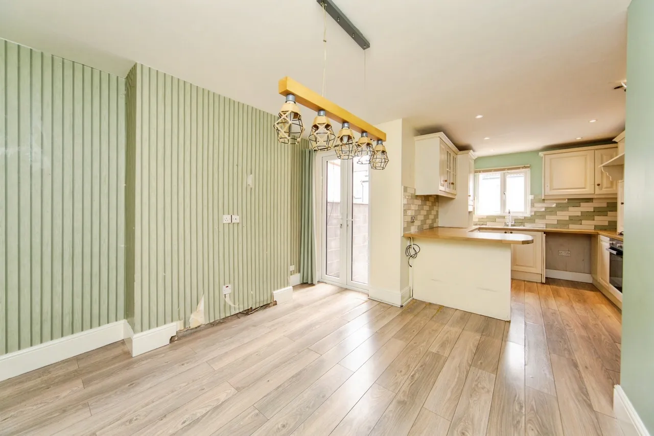 Grasville Road, Birkenhead, CH42, photo 4