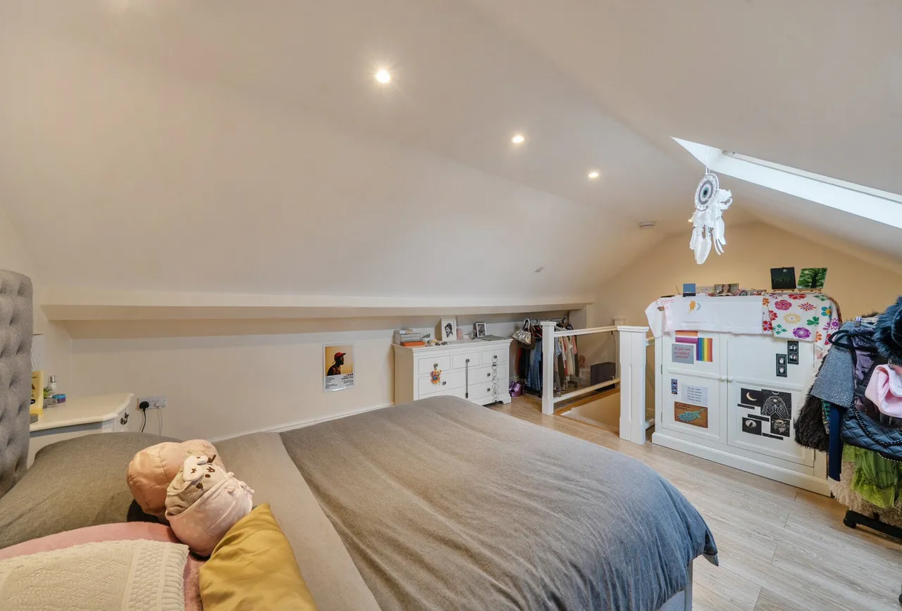 Whitford Gardens, Mitcham, CR4 4AA, photo 12