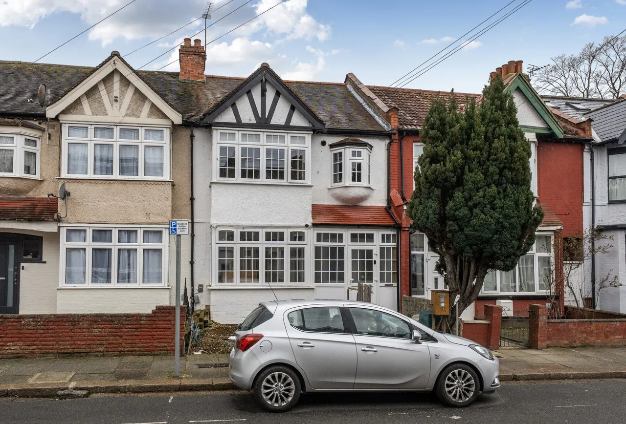 Whitford Gardens, Mitcham, CR4 4AA, photo 17