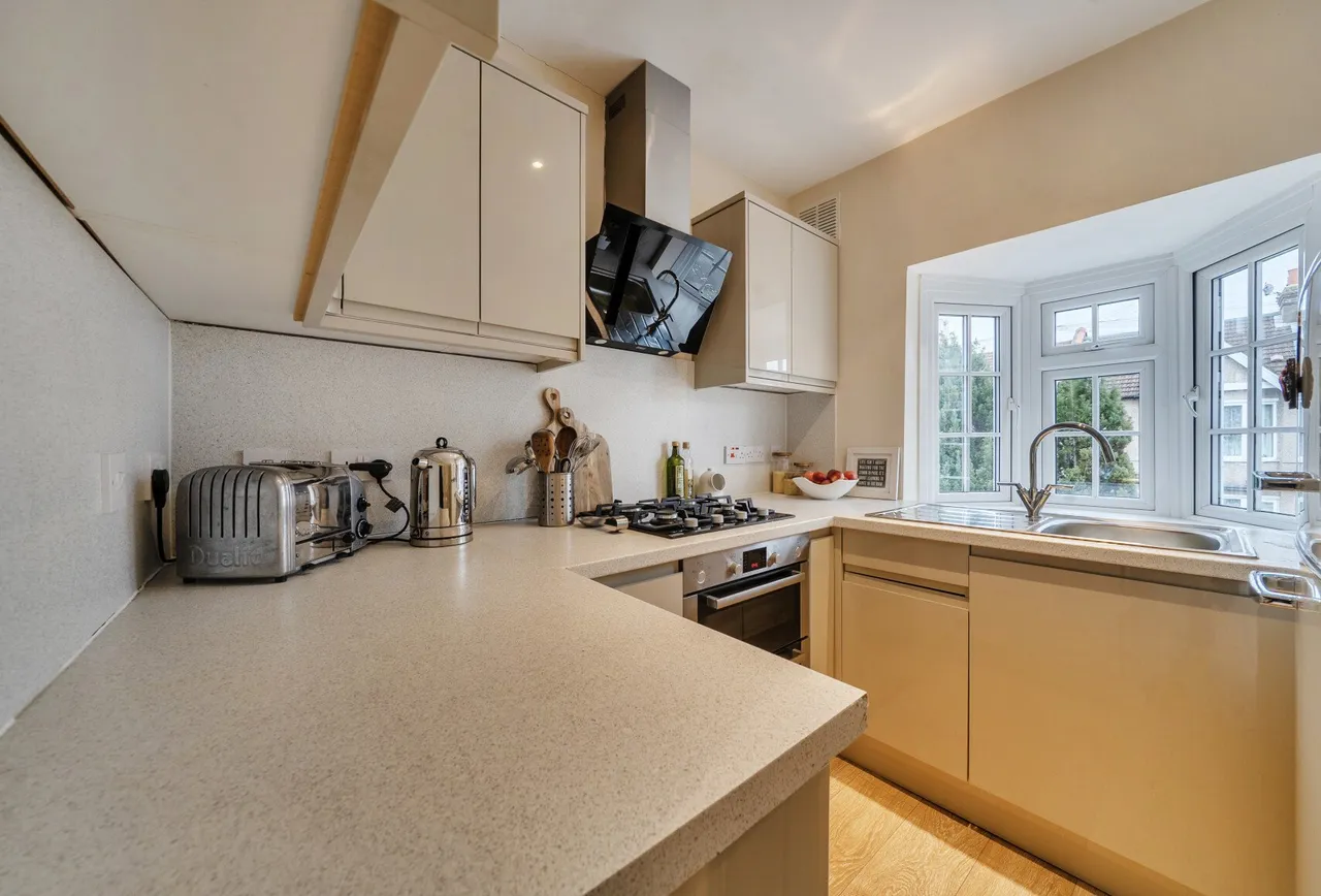 Whitford Gardens, Mitcham, CR4 4AA, photo 8