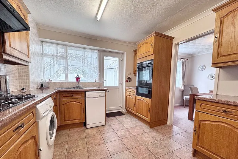 Brentwood Close, Brighton BN1 7EW, photo 6