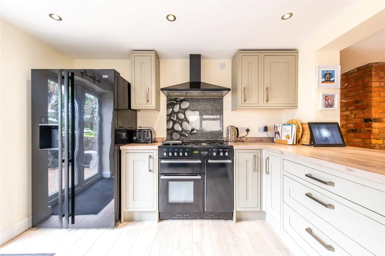 Villa Road, Higham, ME3, photo 18