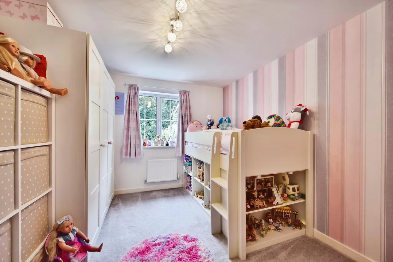 Hop Garden Crescent, Sittingbourne, ME9, photo 16