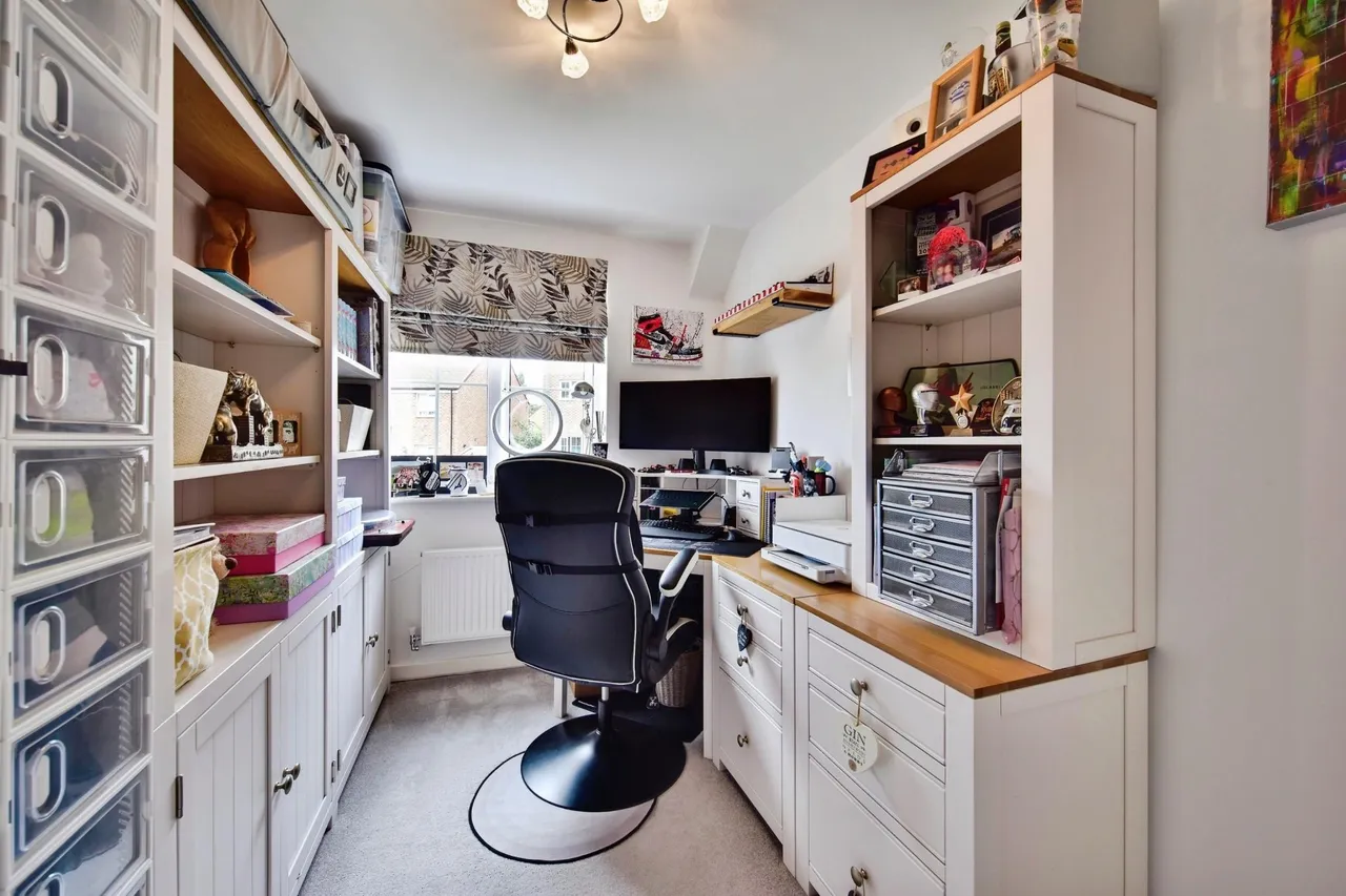Hop Garden Crescent, Sittingbourne, ME9, photo 17