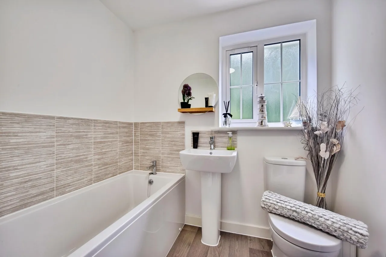Hop Garden Crescent, Sittingbourne, ME9, photo 18
