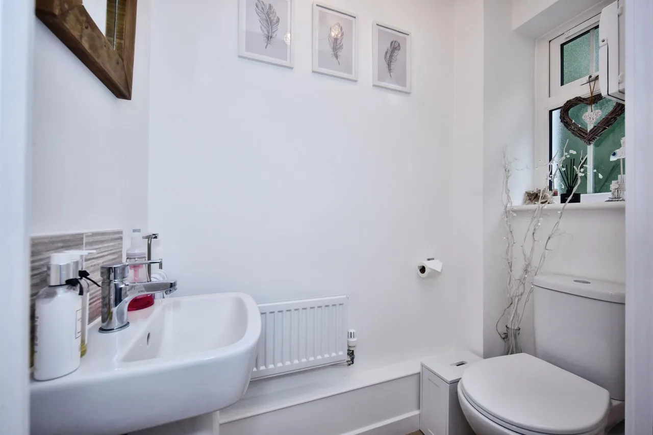 Hop Garden Crescent, Sittingbourne, ME9, photo 11