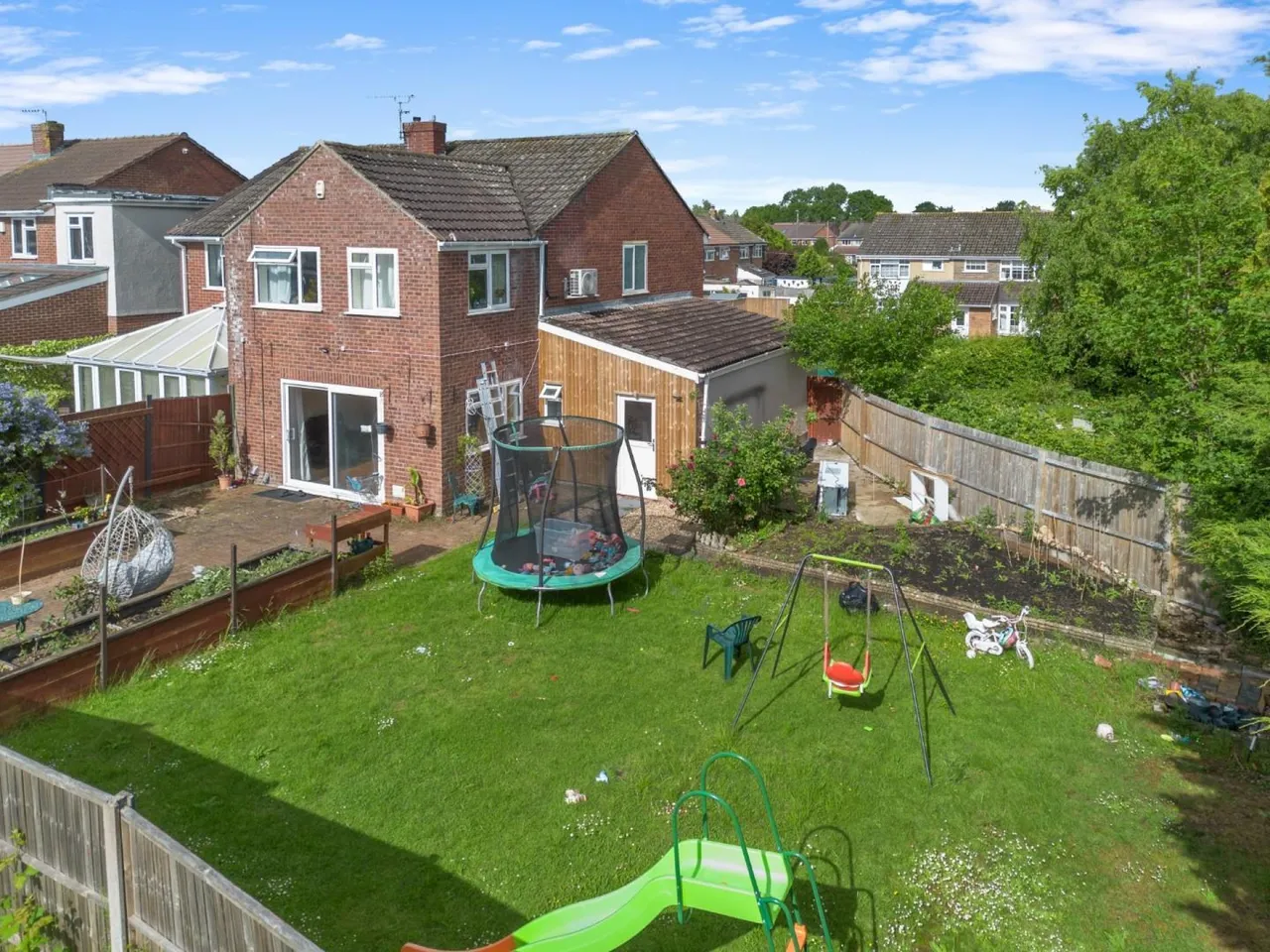 3 bed house for sale — Ladman Grove, Stockwood, Bristol