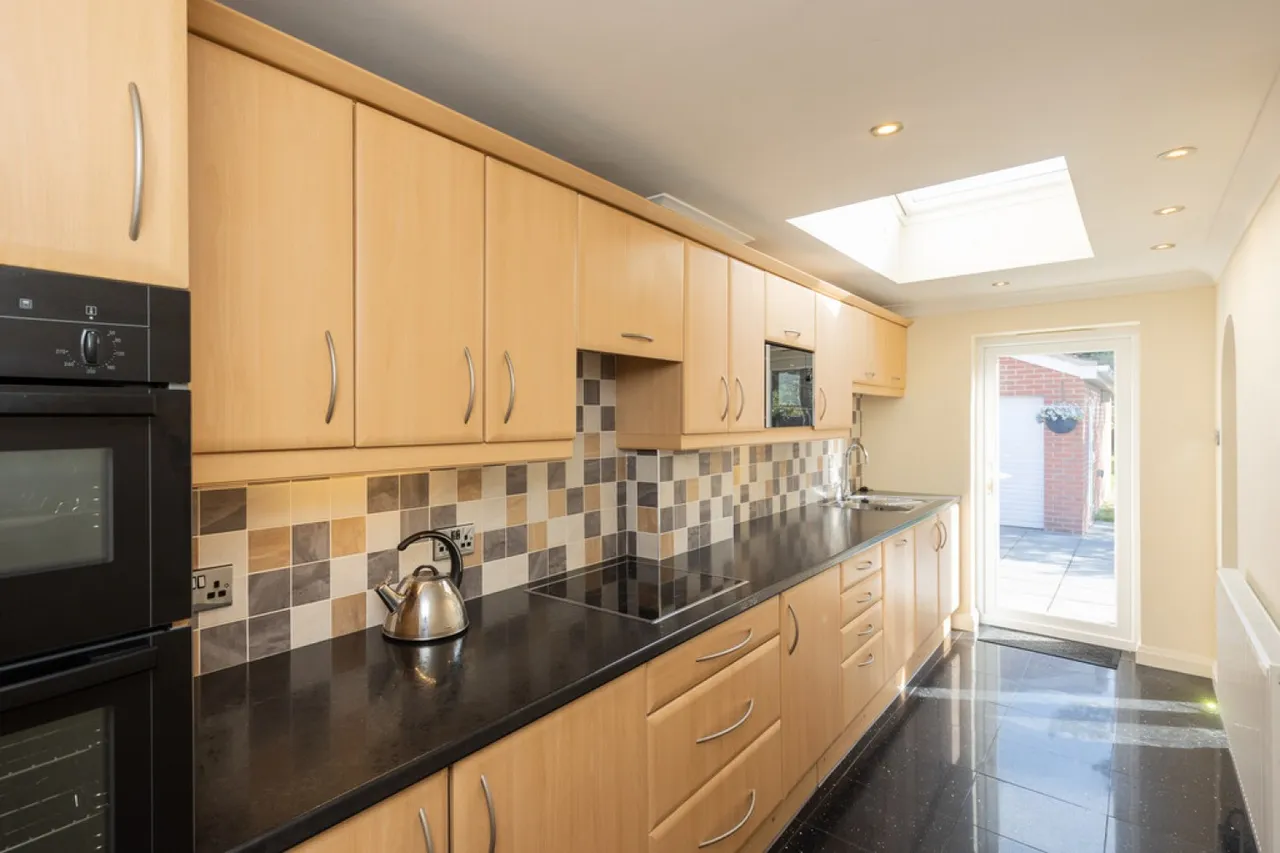 Grange Road, DE24, photo 8