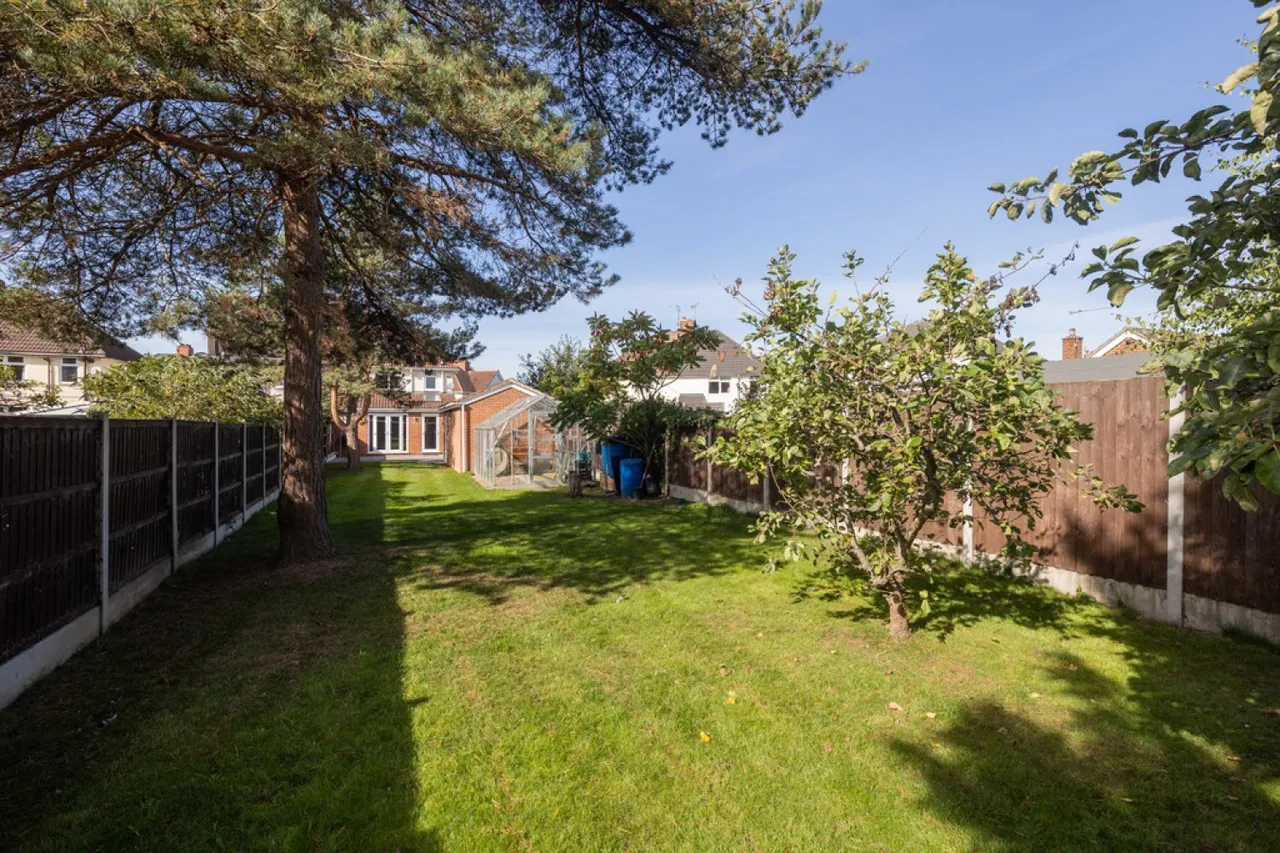 Grange Road, DE24, photo 19