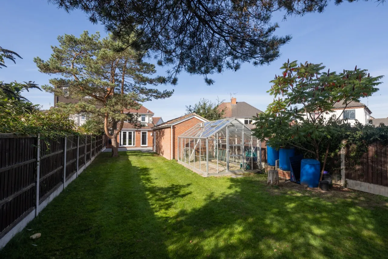 Grange Road, DE24, photo 21