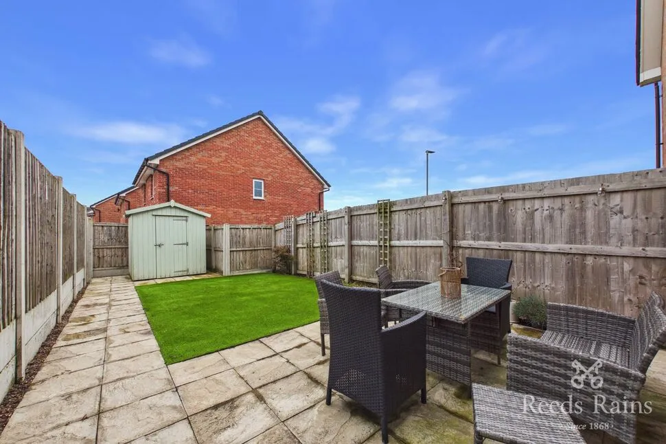 Pine Way, Somerford, CW12, photo 8