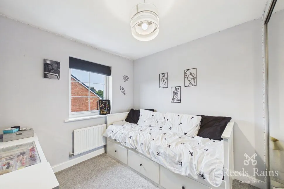 Pine Way, Somerford, CW12, photo 4