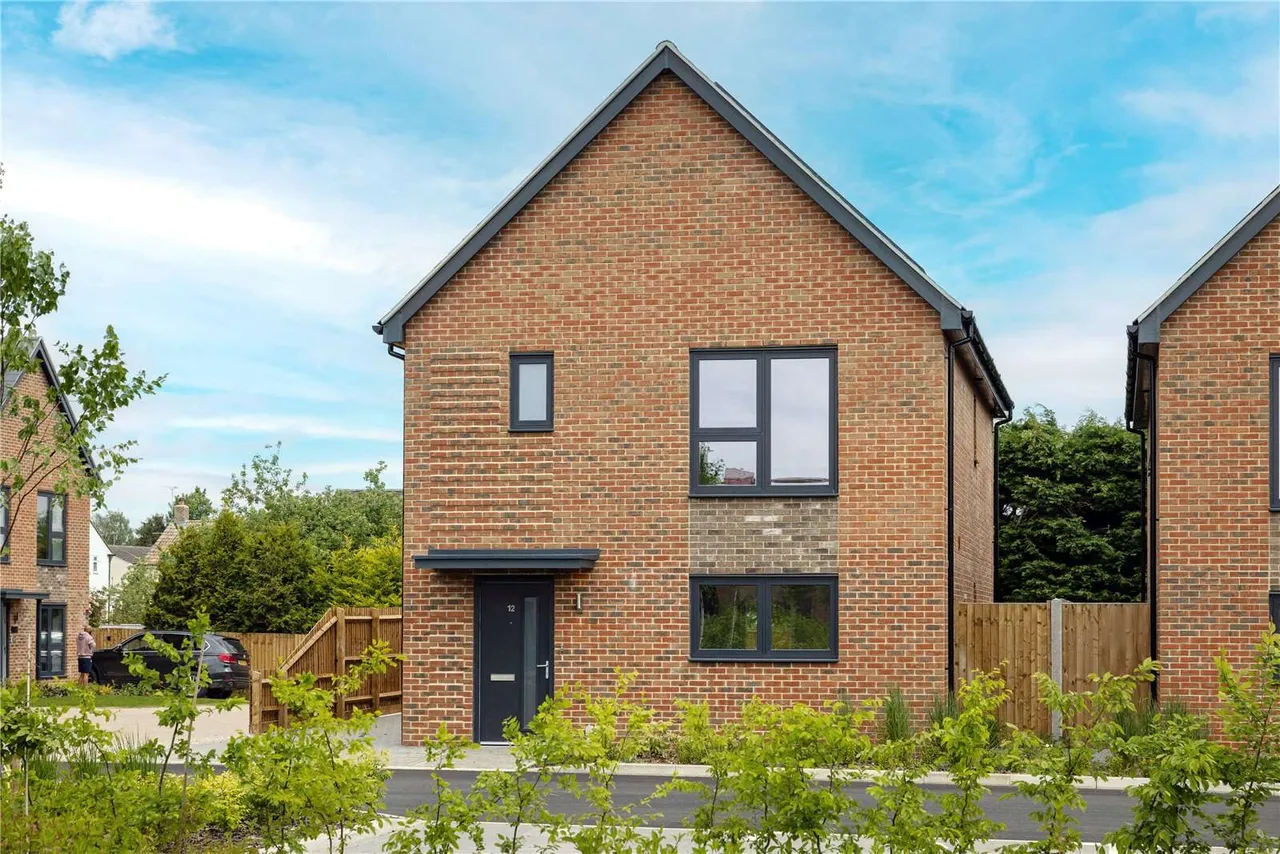 Hollymead Square, London Road, Newport, Saffron Walden, CB11 3PN, photo 10