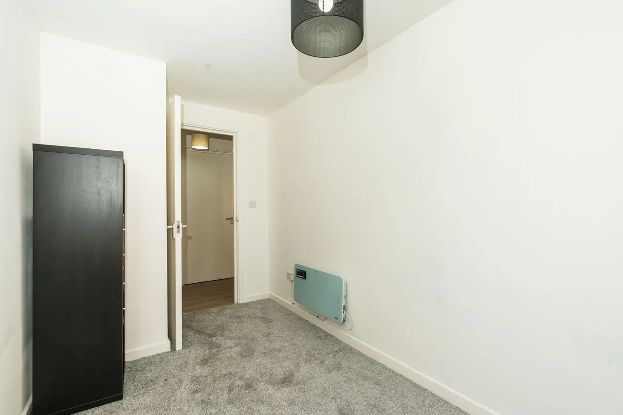 Broomspring Close, Sheffield, S3, photo 12