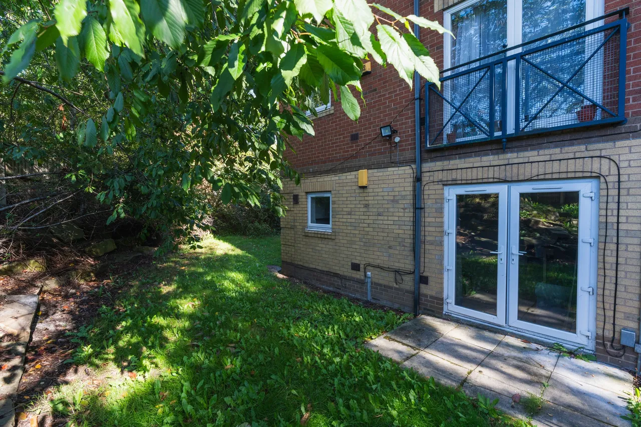Broomspring Close, Sheffield, S3, photo 15