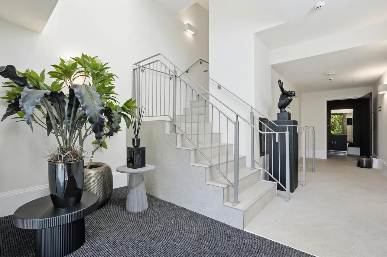 Macclesfield Road, Prestbury, photo 7