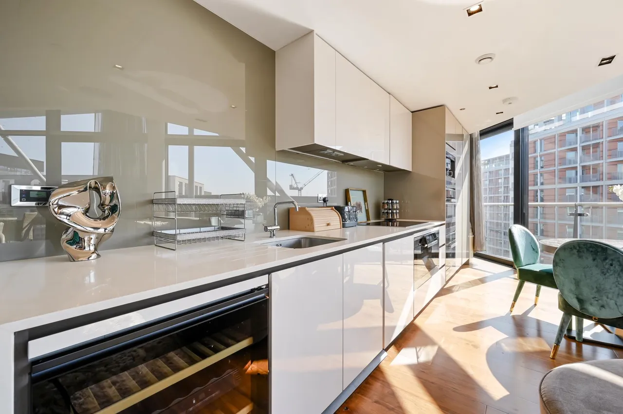 Riverlight Quay, Nine Elms, SW11, photo 2