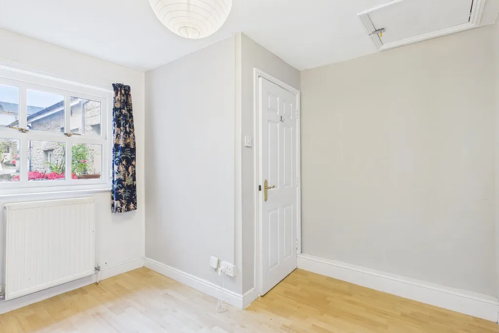 High Fellside, Kendal, LA9, photo 9