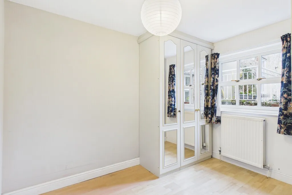 High Fellside, Kendal, LA9, photo 8