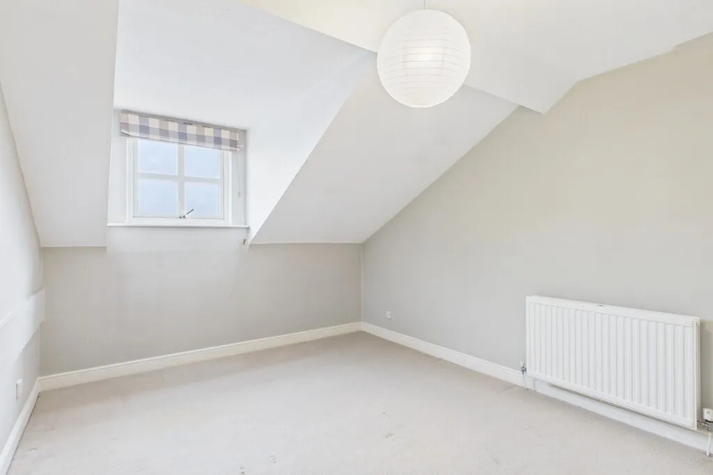 High Fellside, Kendal, LA9, photo 7