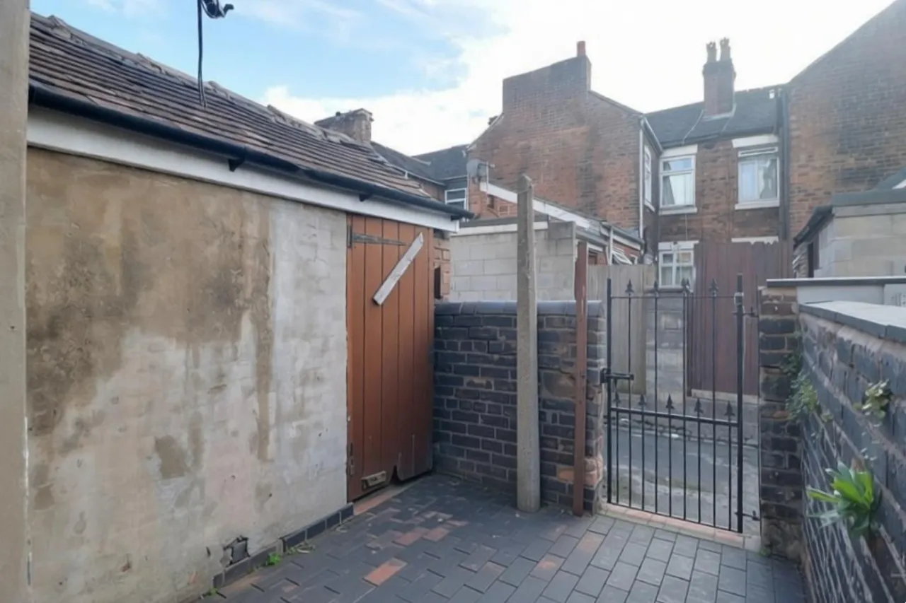 Cauldon Road, Shelton, ST4, photo 13