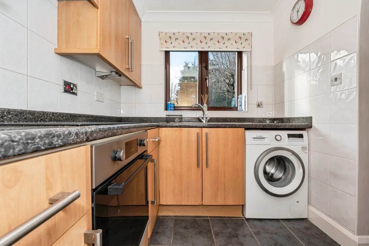 Campion Court, Grays, photo 9