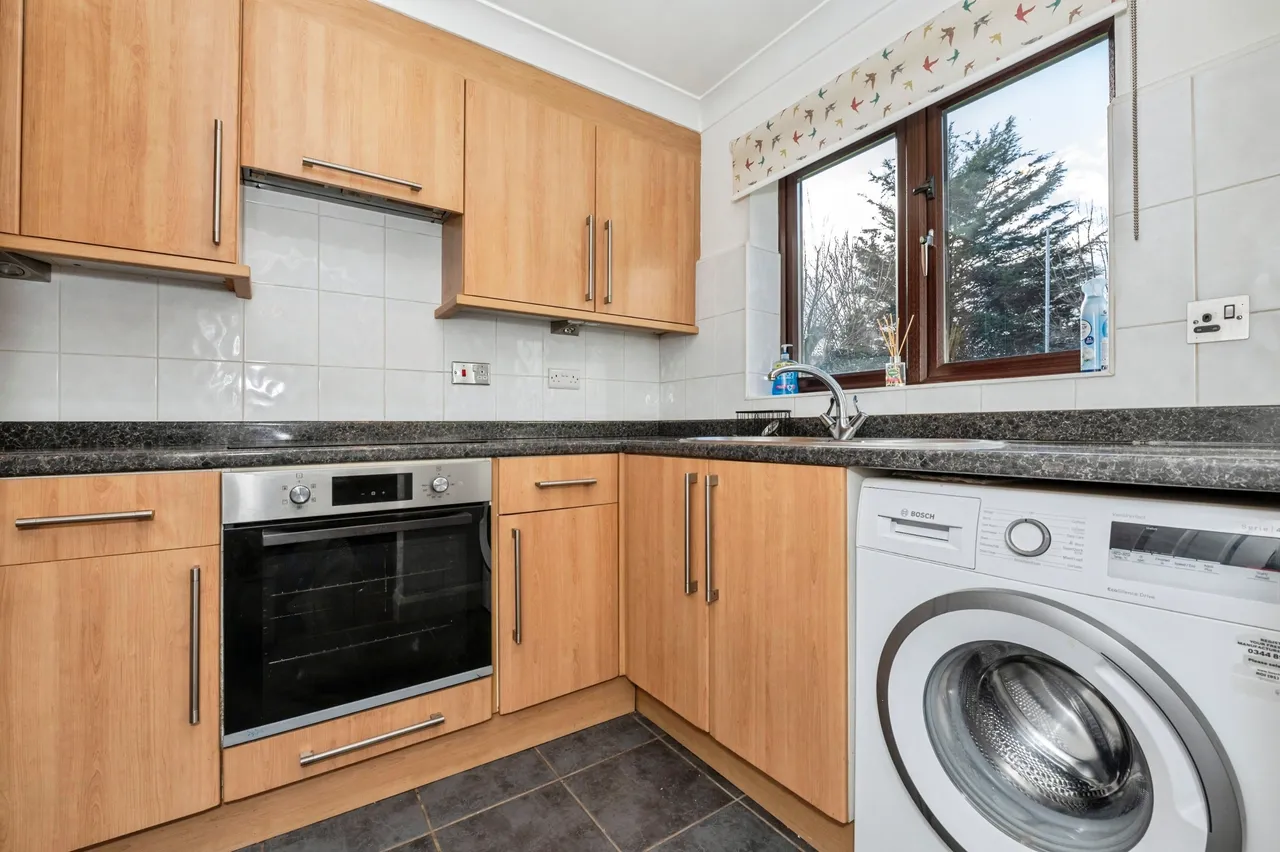 Campion Court, Grays, photo 5