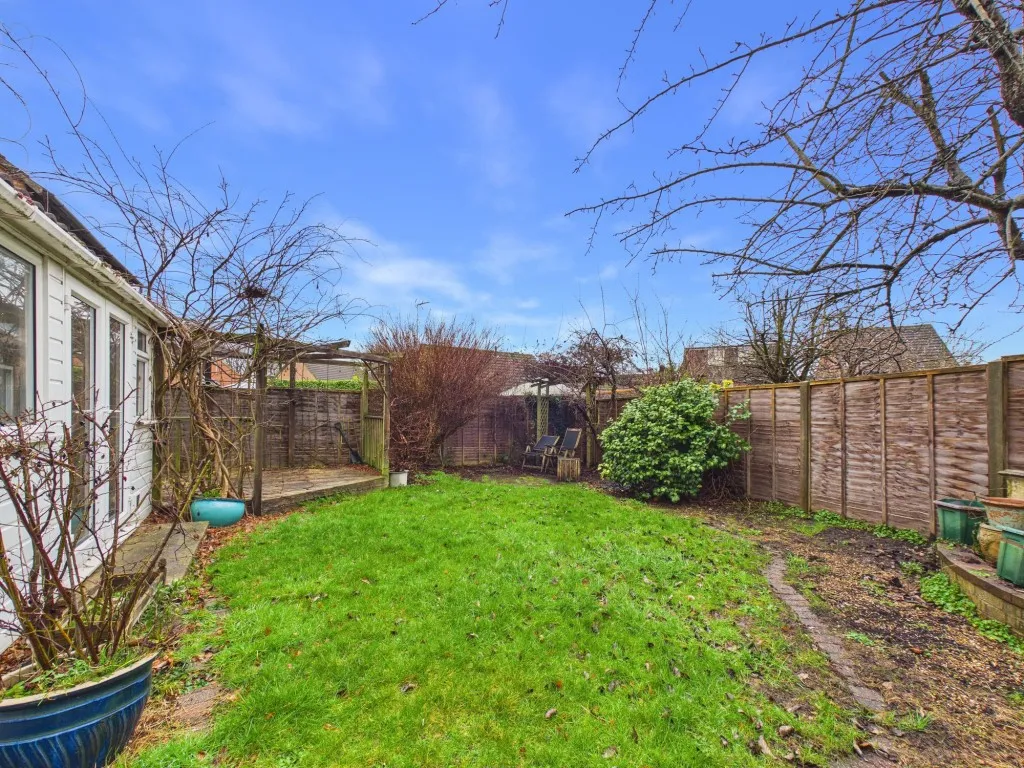 Sharpthorpe Close, Lower Earley, RG6, photo 15
