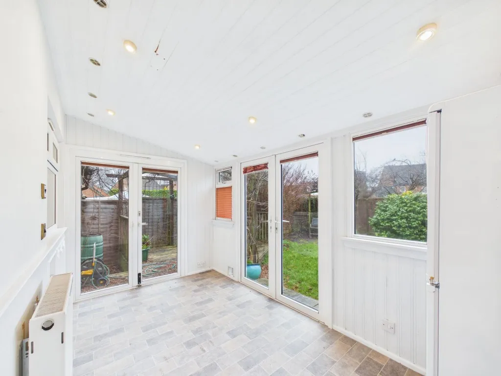 Sharpthorpe Close, Lower Earley, RG6, photo 6