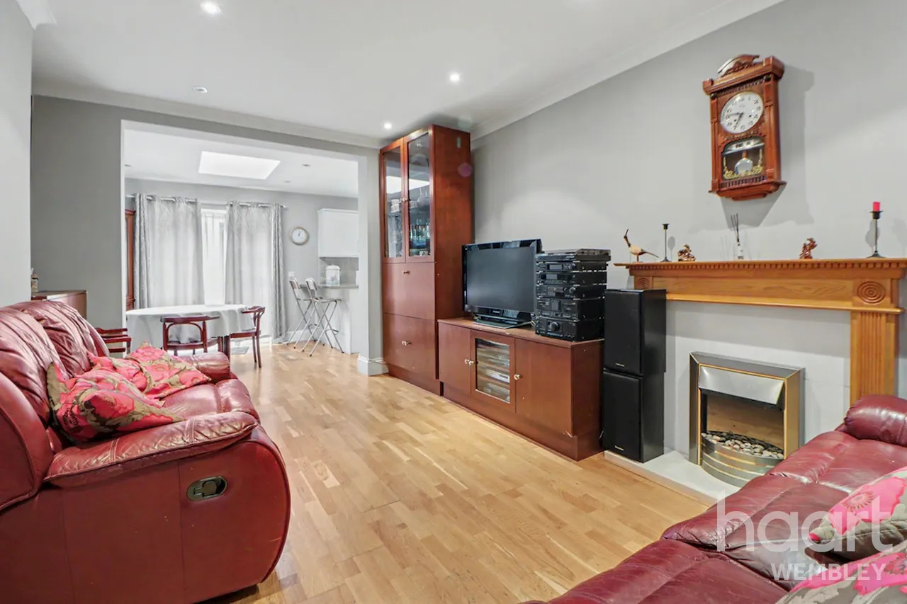 3 bed house for sale, Off Church Lane, NW9