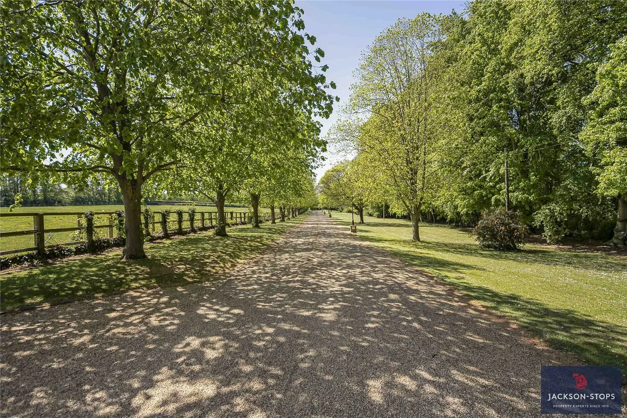 School Road, Moulton, CB8, photo 8