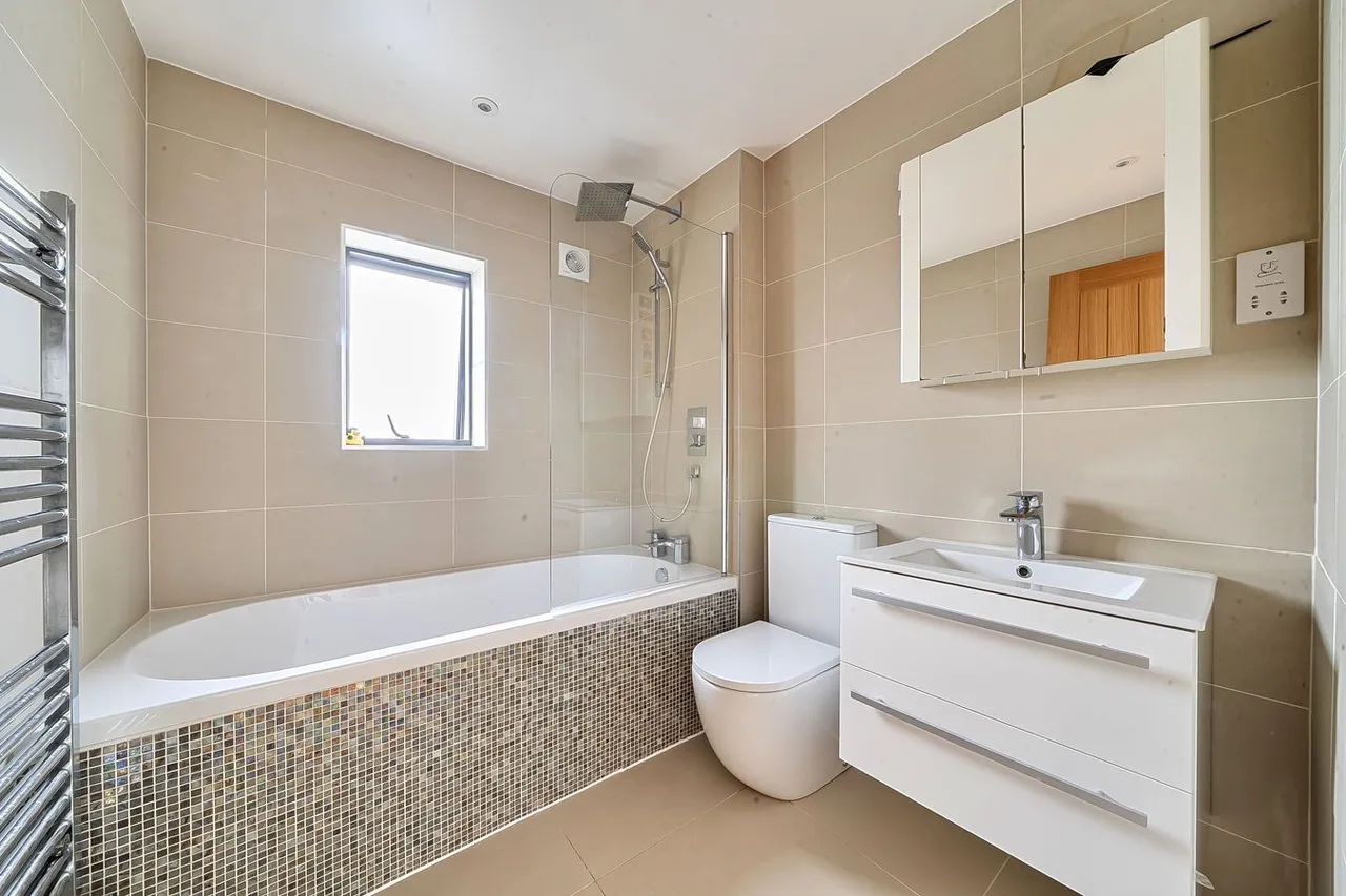 Housman Road, Street, BA16, photo 26