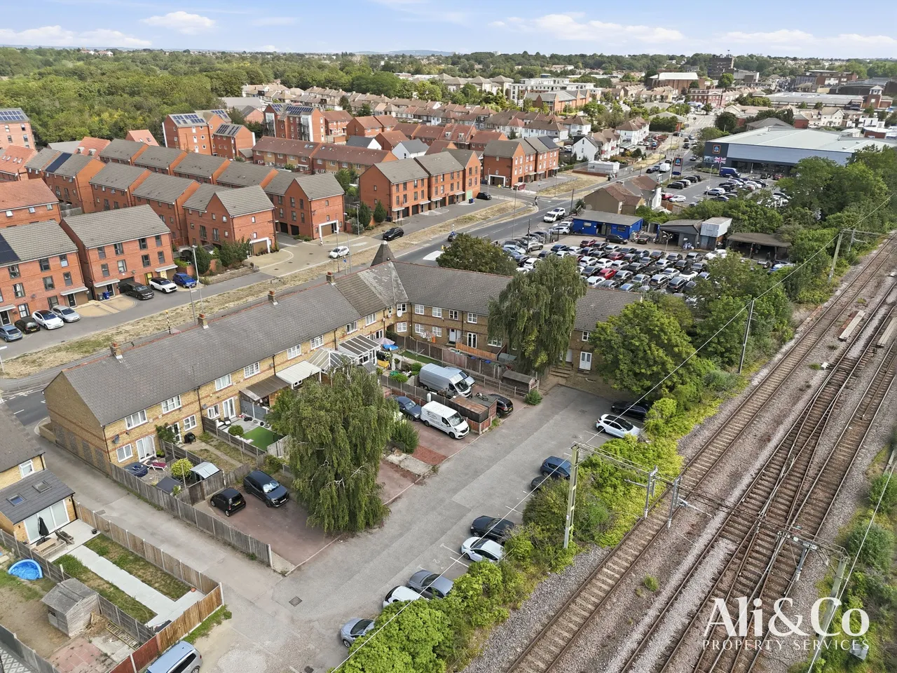 Wharf Road, Grays, Essex, RM17 5YX, photo 5