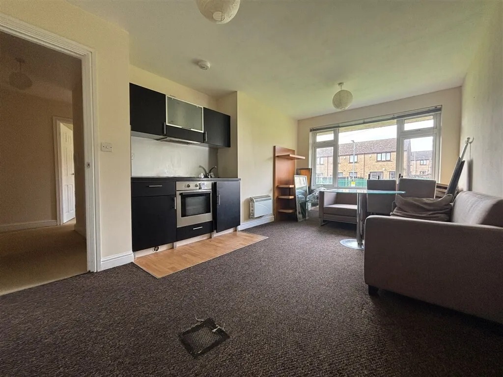 Cumberland Close, Halifax, HX2, photo 2