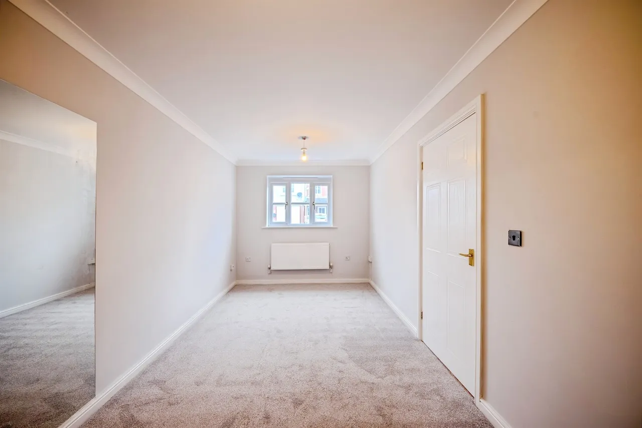 Lakeside Way, Ebbw Vale, NP23, photo 13