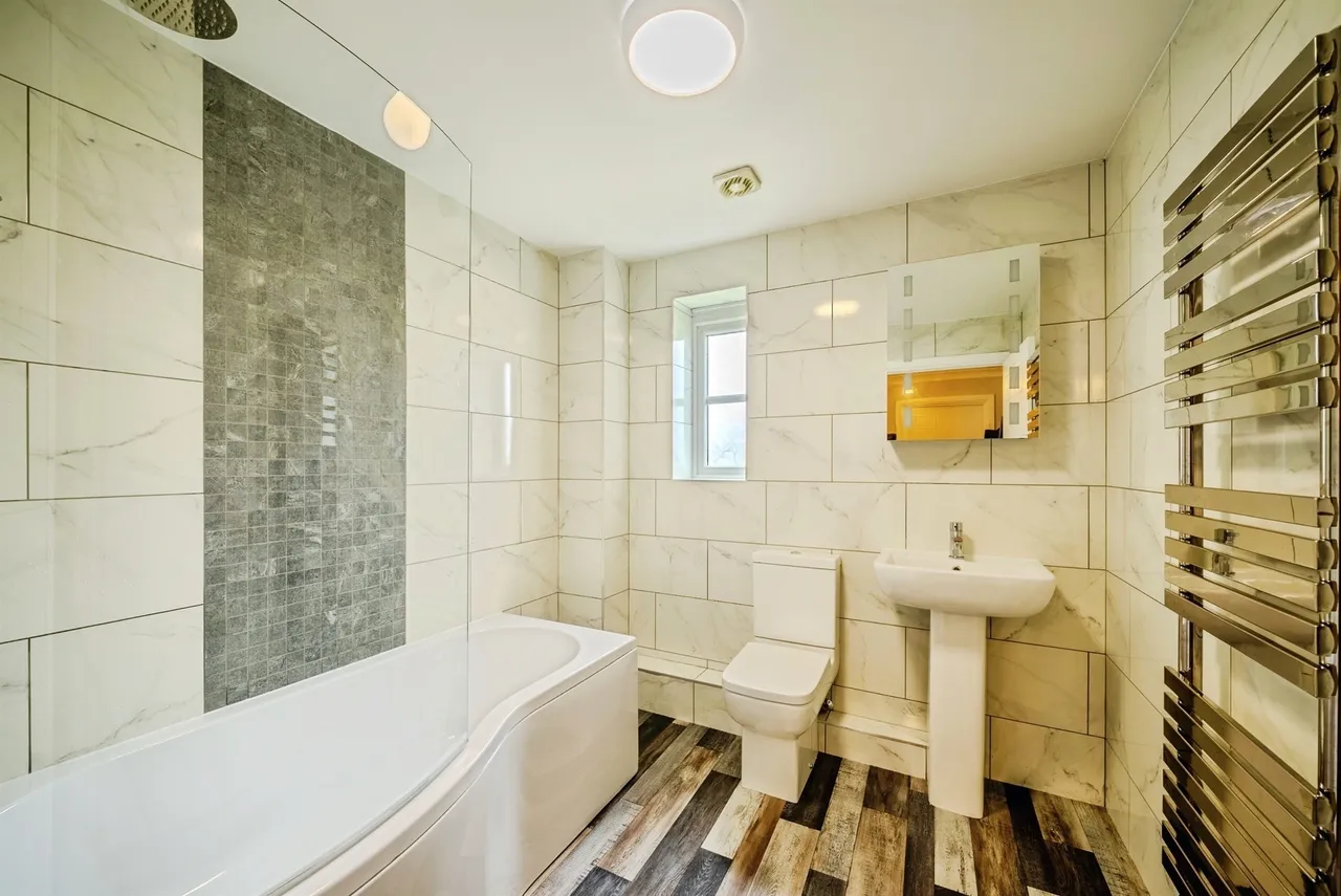 Lakeside Way, Ebbw Vale, NP23, photo 12